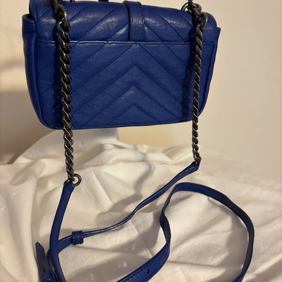 Beautiful YSL Cobalt Blue Small Bag - Excellent Condition - Picture 4 of 16